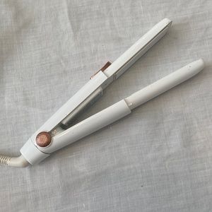 T3 Singlepass Compact Hair Straightener